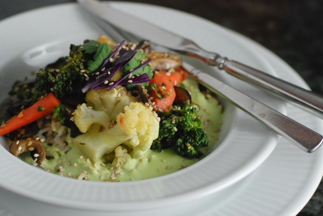 veg-and-lemon-tahini-sauce-8